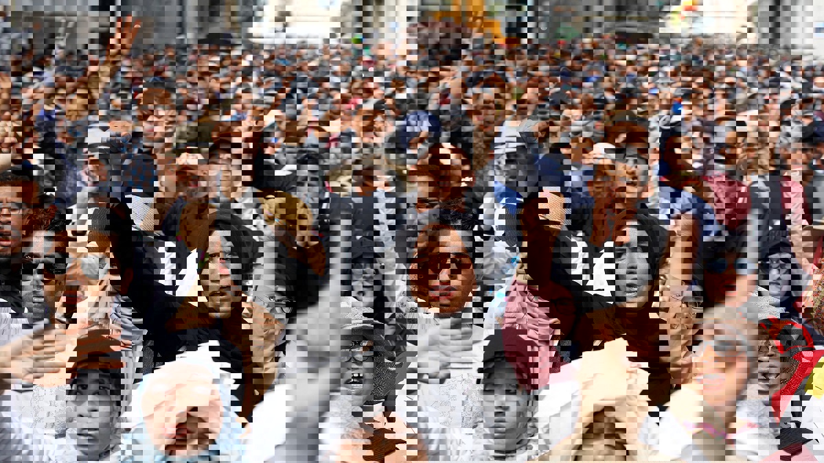 المغرب.. إدانة واسعة لـ"استخدام العنف" ضد احتجاجات "معلمو التقاعد" (صور وفيديو)