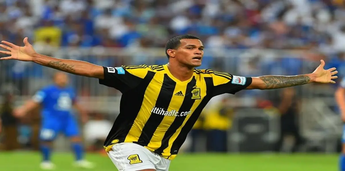 رسميًا .. الشارقة يتعاقد مع جيلمين ريفاس