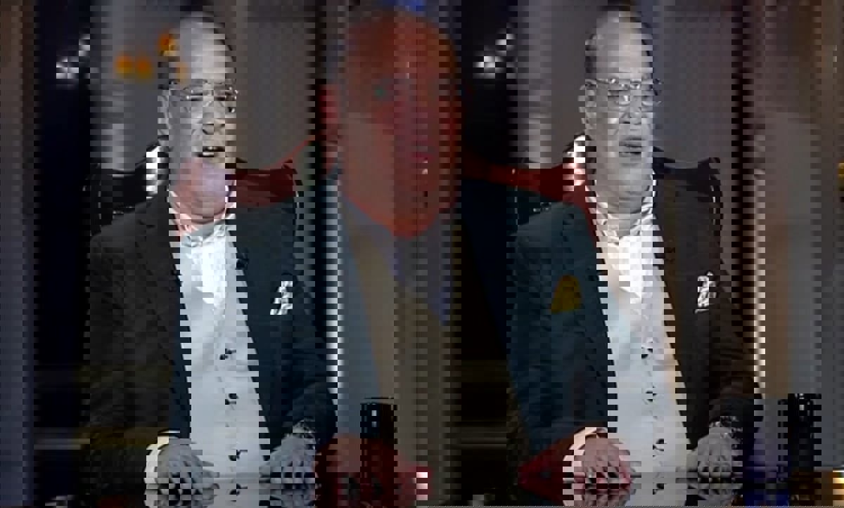 صلاح عبدالله يكشف موقفه من رامز جلال وبرامج المقالب (فيديو)