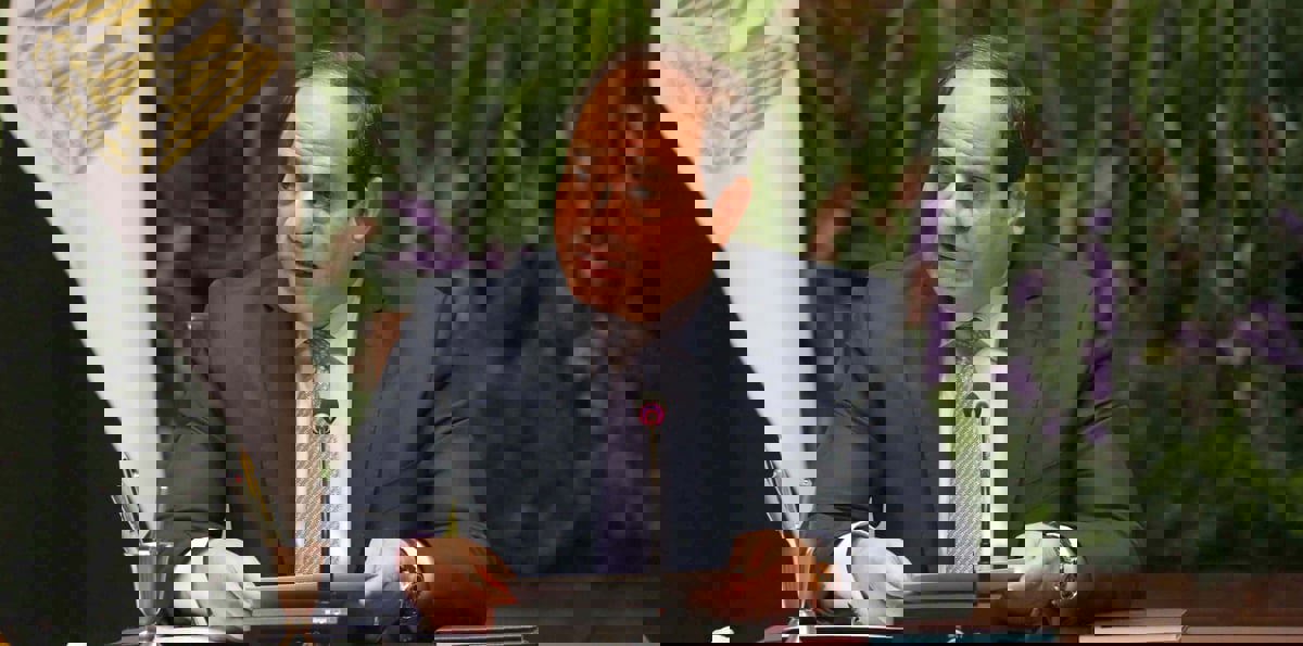 السيسي لوزير الدفاع السوداني: مصر لا تتآمر أو تتدخل في شؤون الآخرين