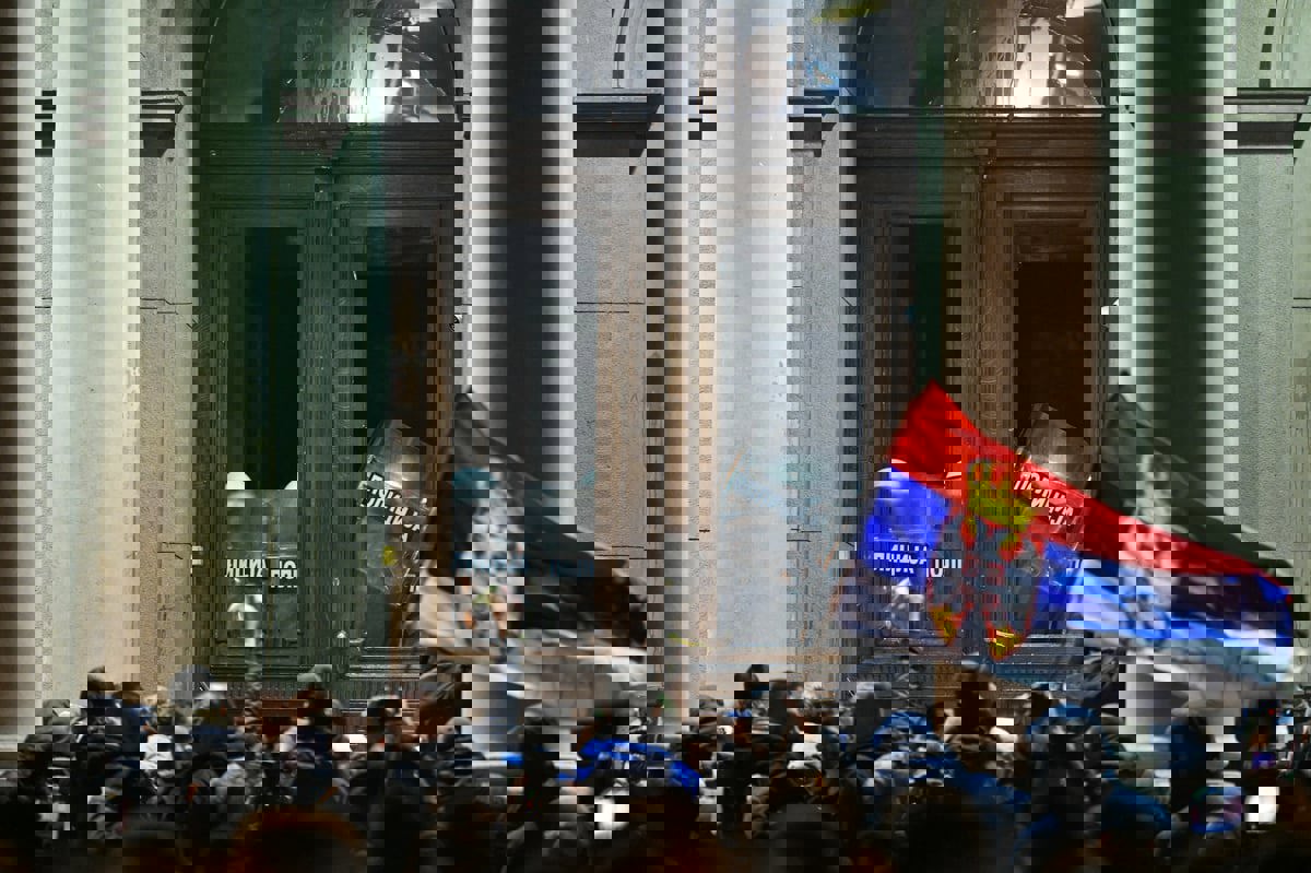 صربيا.. زعيمة المعارضة تواصل إضرابها عن الطعام  احتجاجا على "تزوير الانتخابات"
