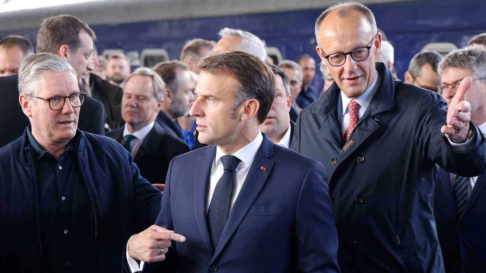 حرب روسيا "هجينة" وتهدف لـ"ابتلاع" دول البلطيق.. تحذير ماكرون يهز أوروبا