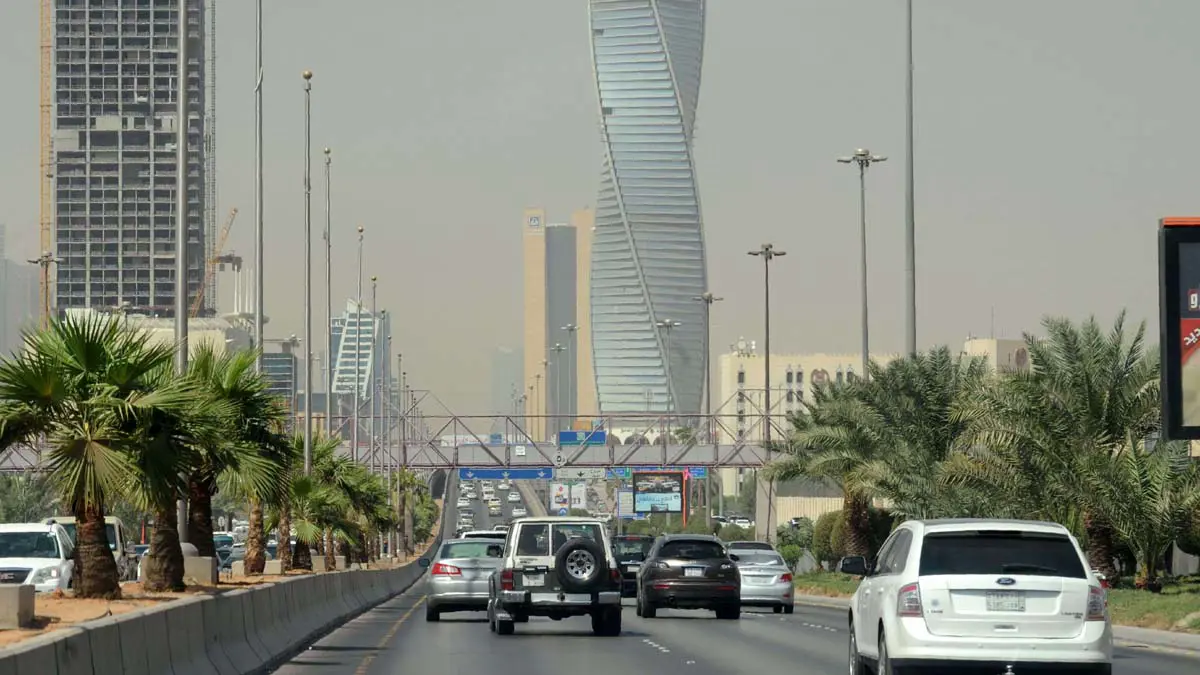 تعطيل الدوام في القطاع الخاص بالسعودية لبعض الفئات