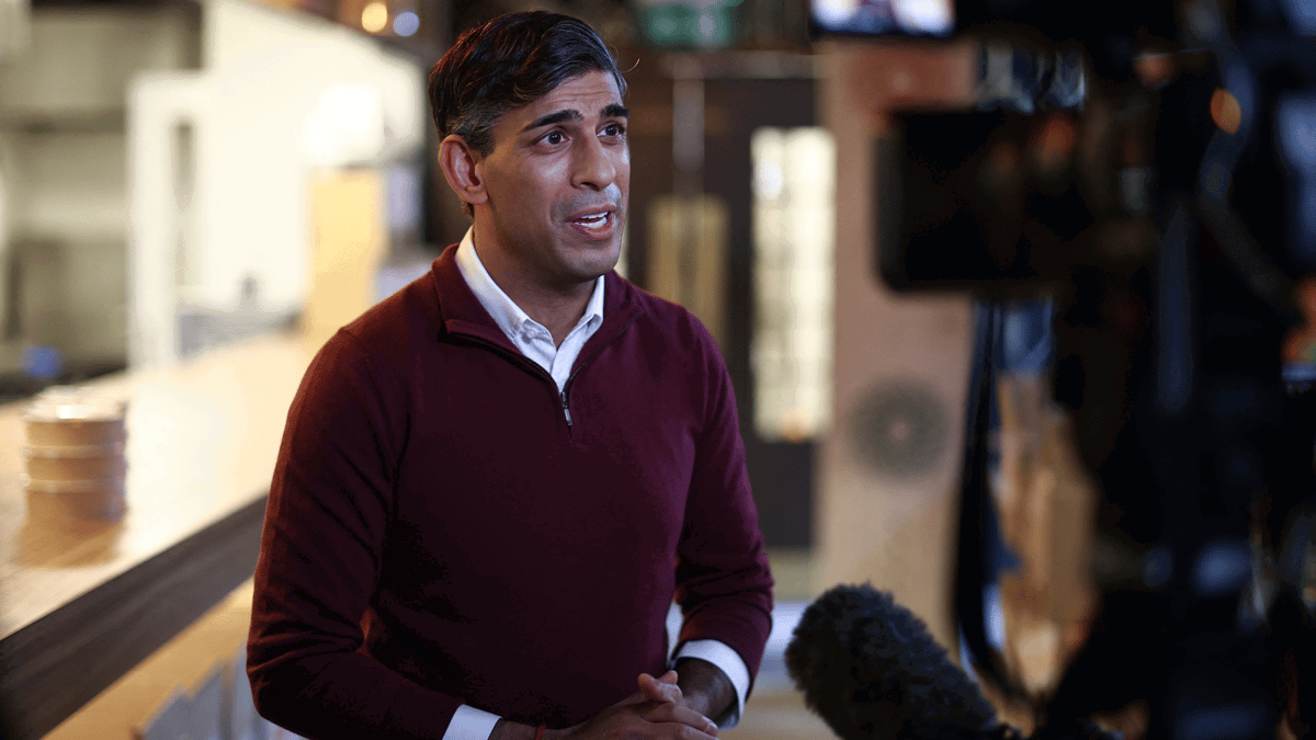 الغارديان: "برلمان معلق" إستراتيجية المحافظين لكسب الناخبين في بريطانيا