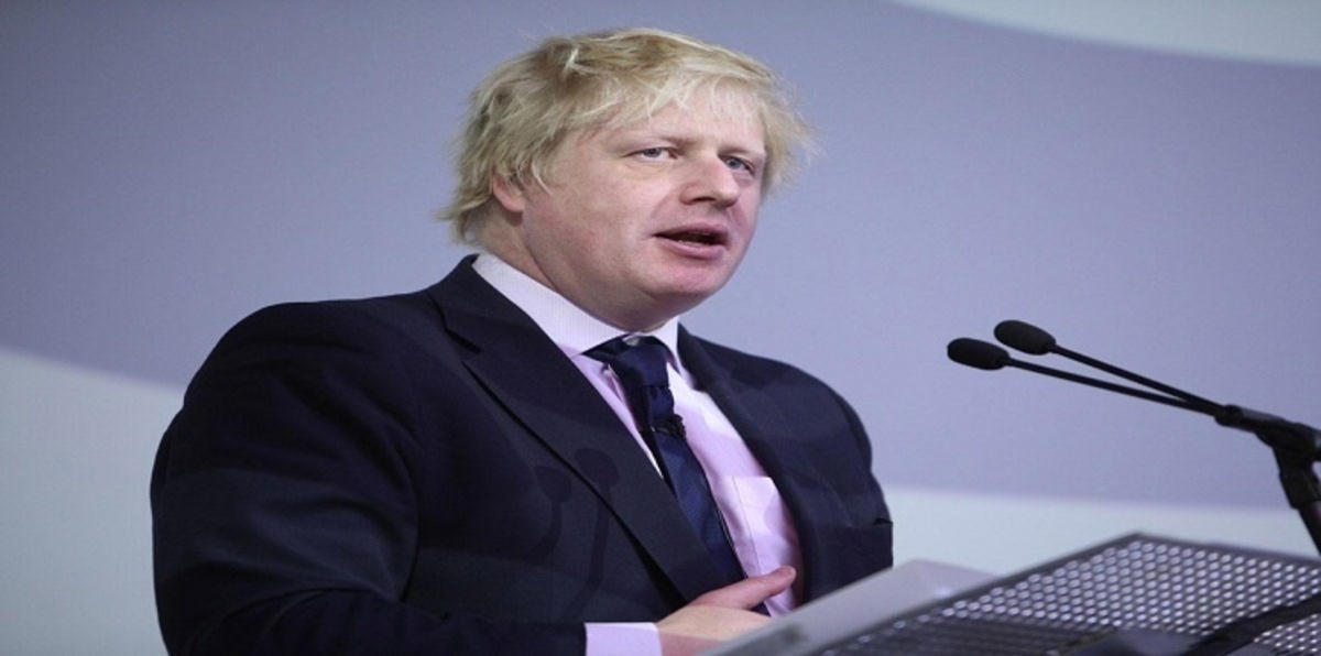 لماذا تخلى وزير الخارجية البريطاني عن جنسيته الأمريكية؟