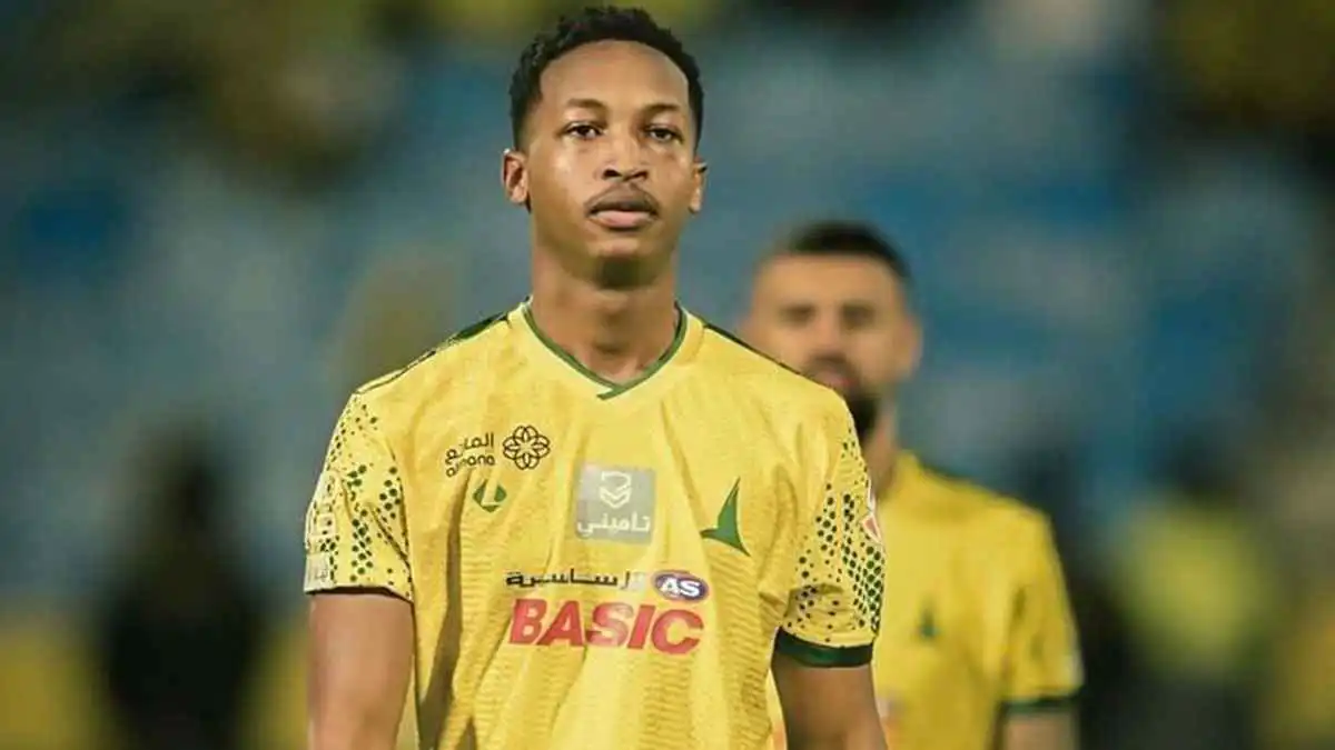 هل حسم الهلال صفقة مراد هوساوي؟