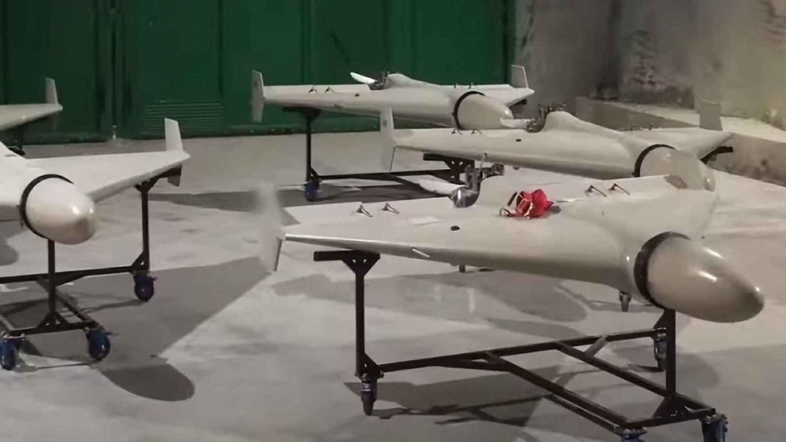 "فتاكة وبعضها ما زال مجهولا".. ما المسيّرات التي يمتلكها "حزب الله"؟