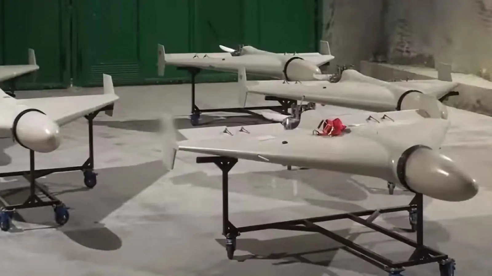 "فتاكة وبعضها ما زال مجهولا".. ما المسيّرات التي يمتلكها "حزب الله"؟