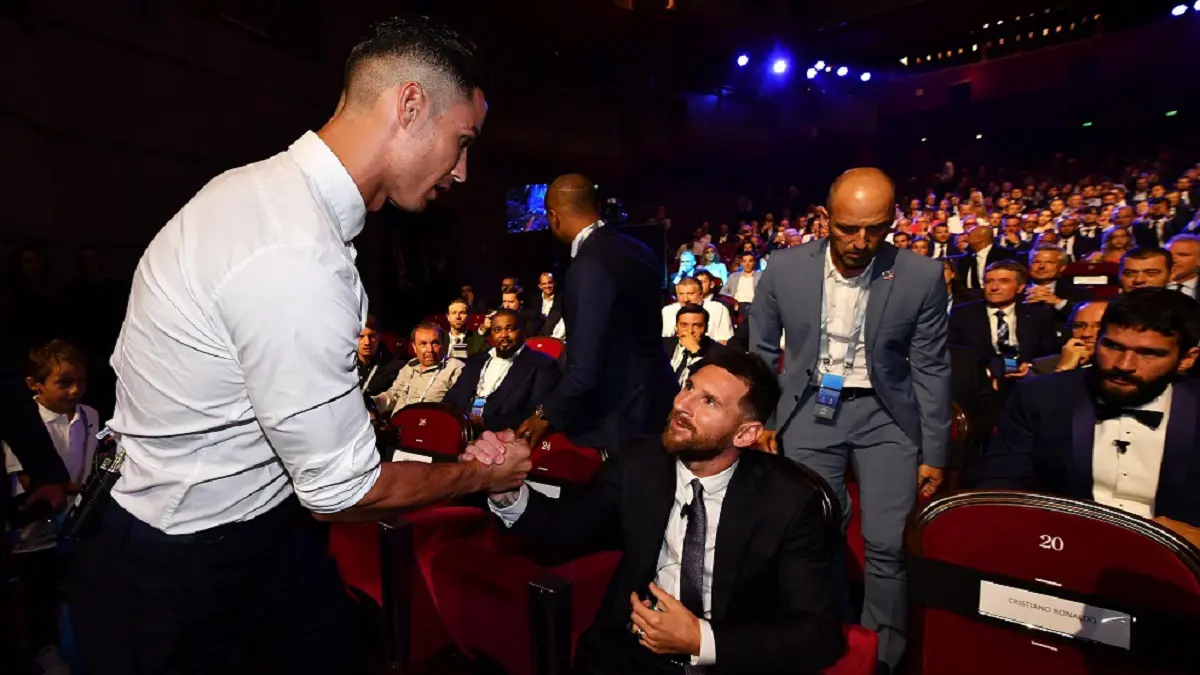 ليونيل ميسي: أفتقد المنافسة مع رونالدو.. وكريستيانو يحدد موعد اعتزاله