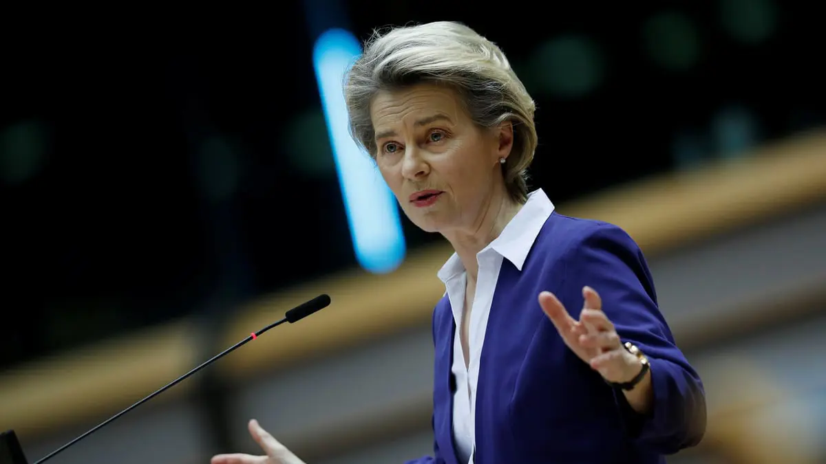 أورسولا فون: الاتحاد الأوروبي سيرد بعقوبات "هائلة" على روسيا إذا هاجمت أوكرانيا