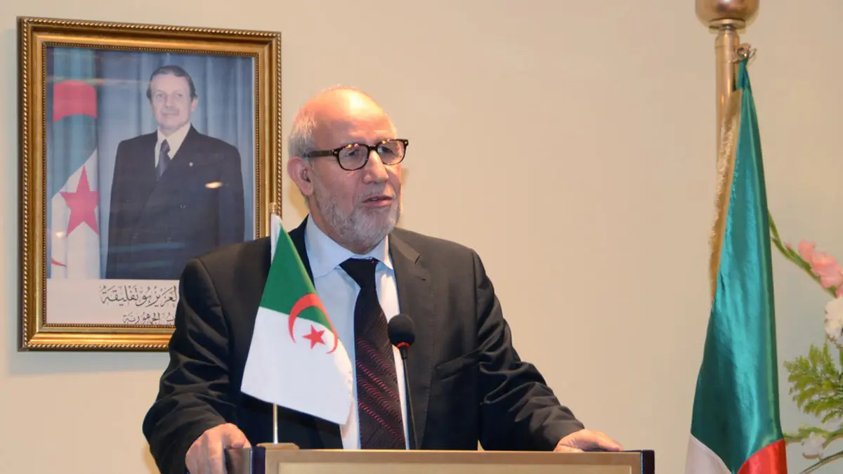 بوتفليقة يعزل رئيس هيئة الانتخابات في الجزائر