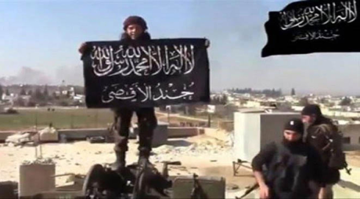 تنظيم سوري يعدم ثلاثة قضاة للأسد في إدلب