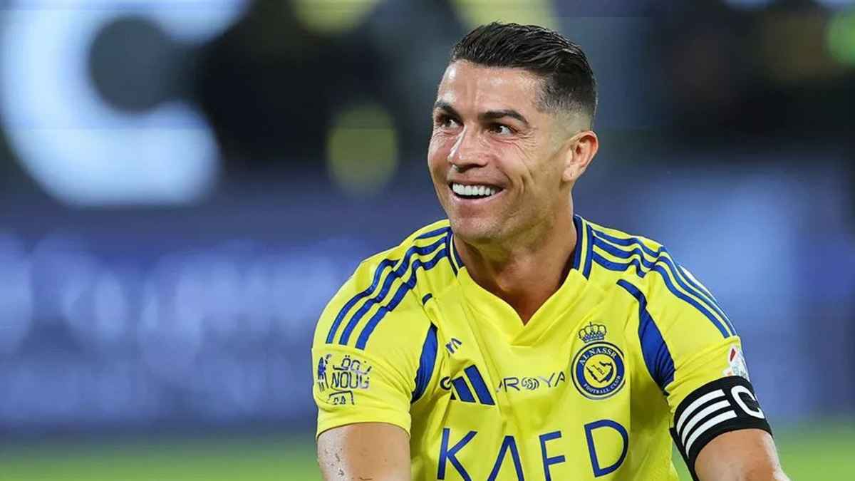 رونالدو يستحق شارة قيادة الهلال.. تعليق مثير حول أزمة "صفقة القرن" (فيديو)