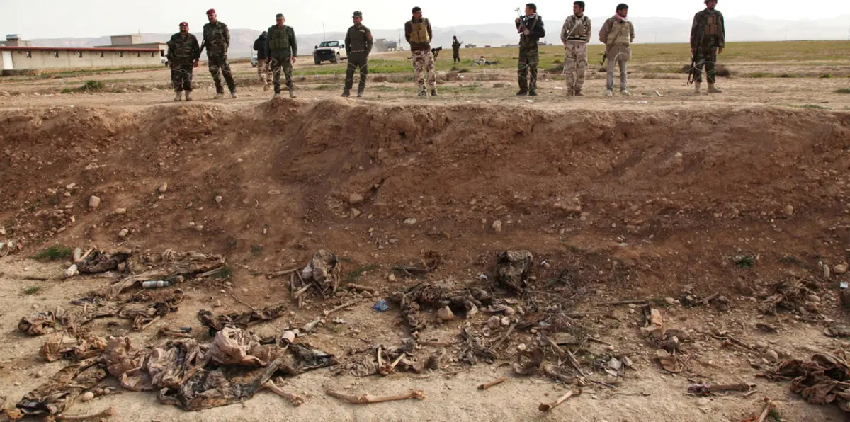 العثور على مقبرة جماعية غرب الموصل تضم رفاة 73 أيزيديًا