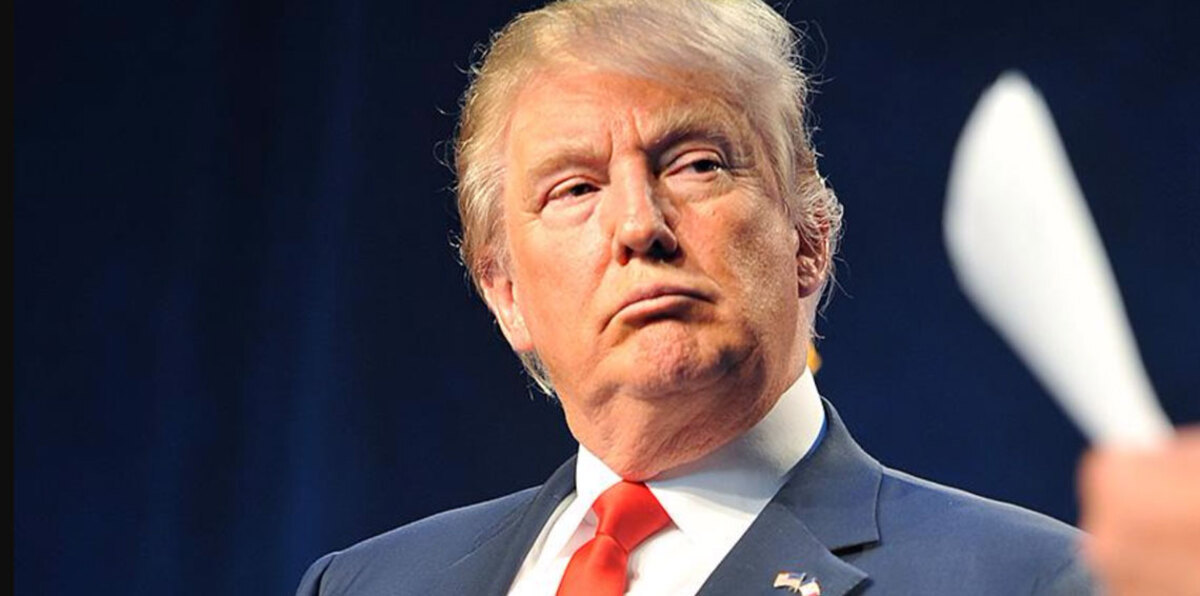 ترامب يتهم استخبارات أوباما بالسعي لتوريطه في ملف الاتصال بروسيا