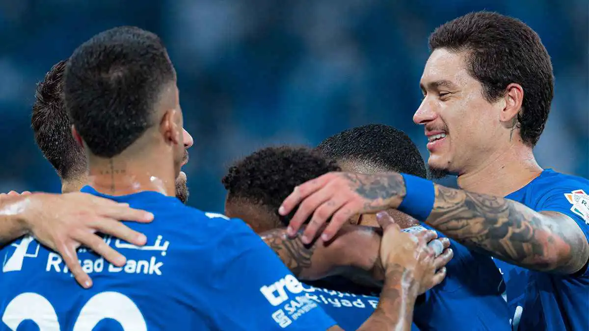 بعد الاتفاق معه.. أول مطالب المدير الرياضي الجديد لنادي الهلال السعودي