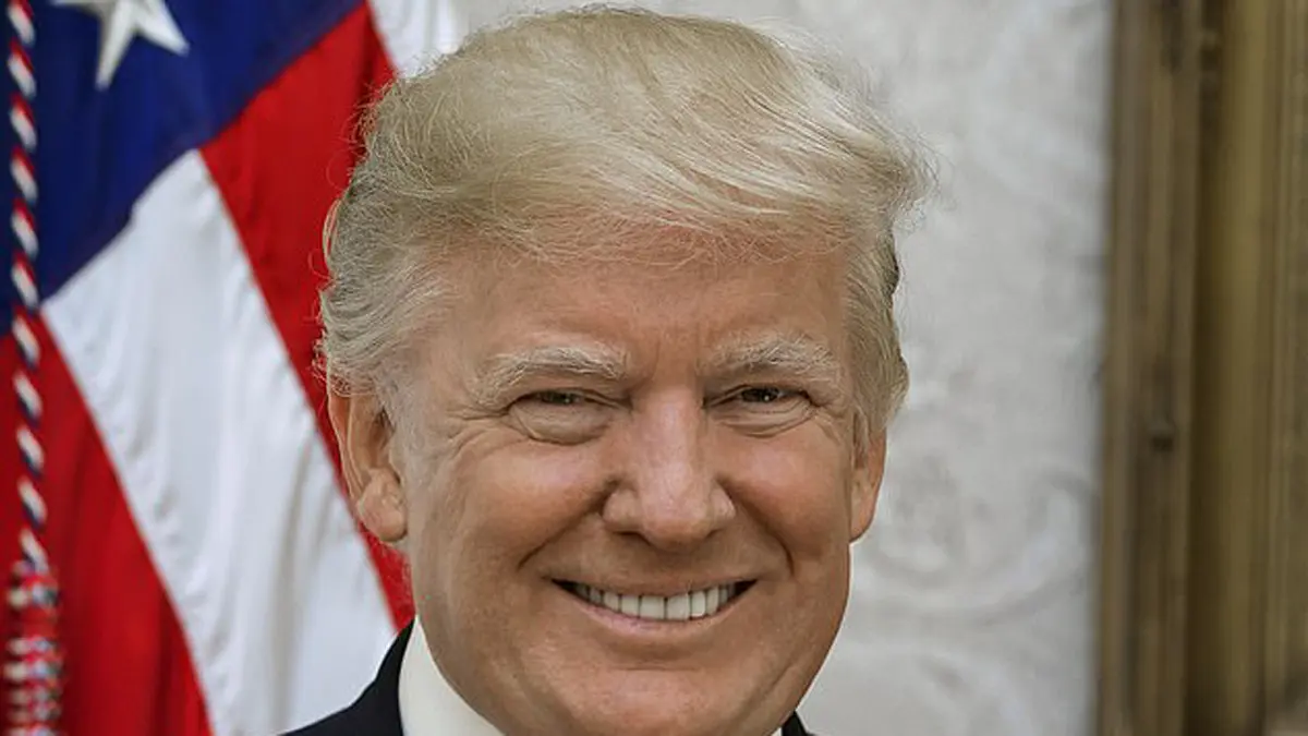 قراصنة يخترقون ويكيبيديا ويستبدلون صور ترامب بأخرى فاضحة (صور)