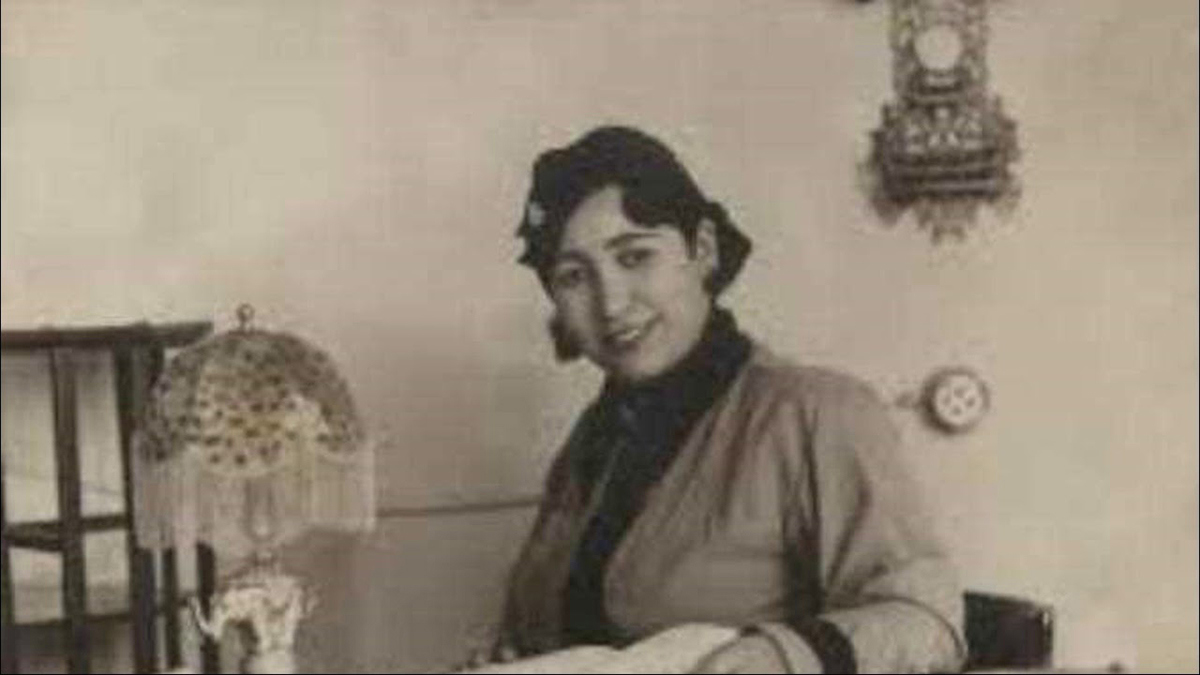 من هي الشاعرة المصرية جميلة العلايلي التي احتفى بها "غوغل"؟