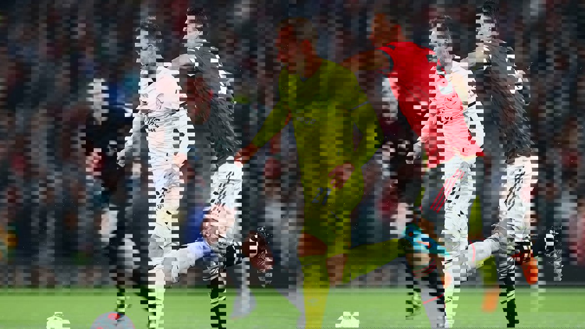 ميرور: مانشستر يونايتد يسعى لضم إريكسن مجانا