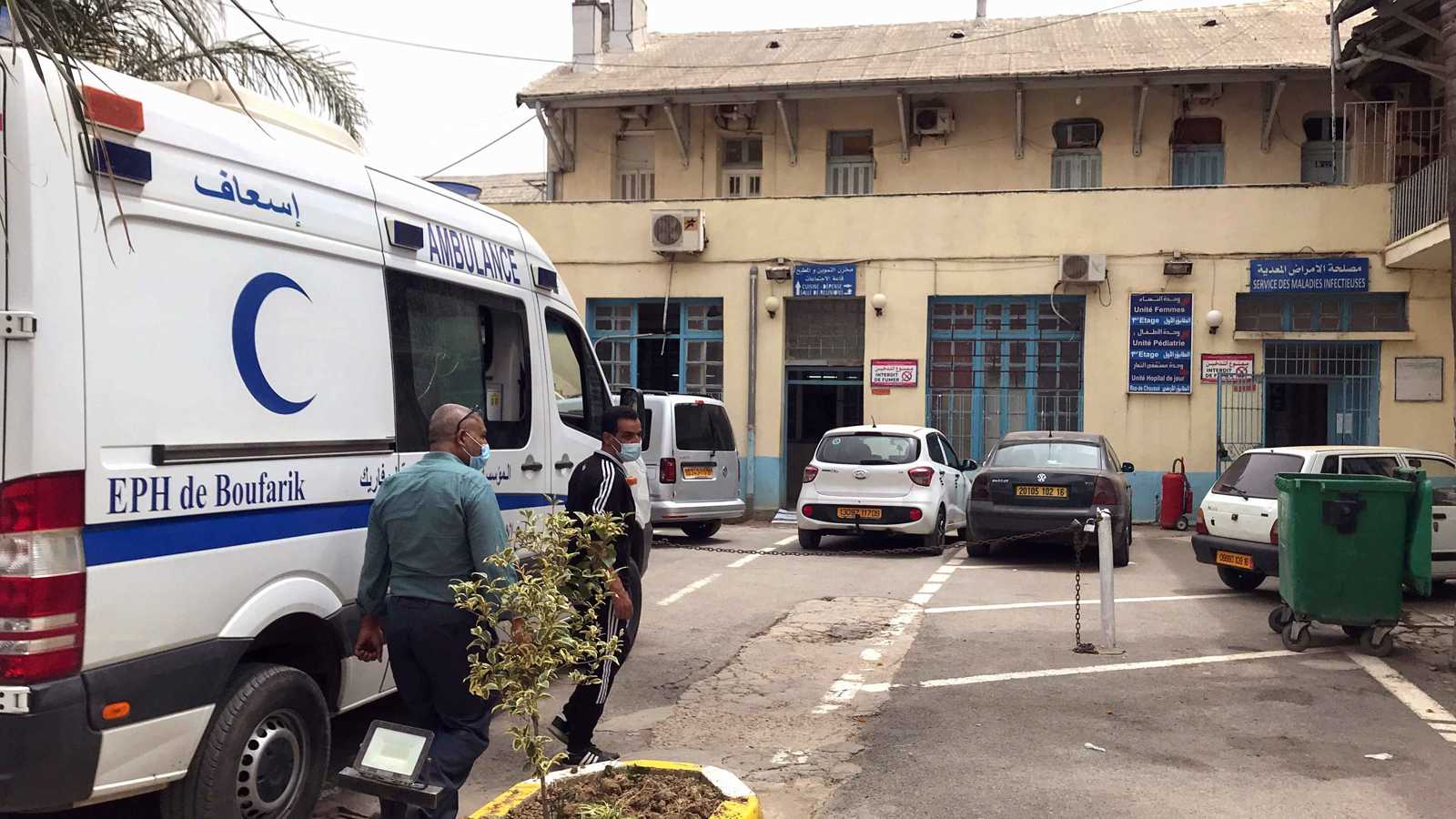 سيارة إسعاف في الجزائر