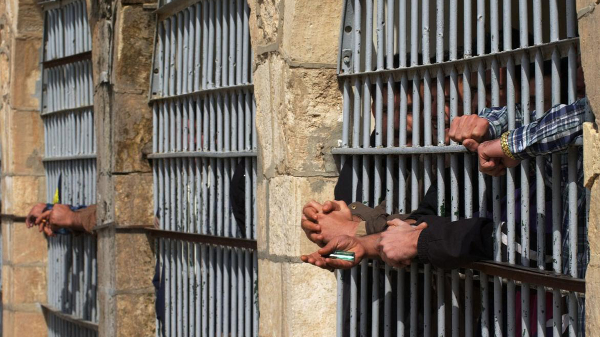 وفاة معارض إيراني بالسجن بعد شهرين من إضرابه عن الطعام