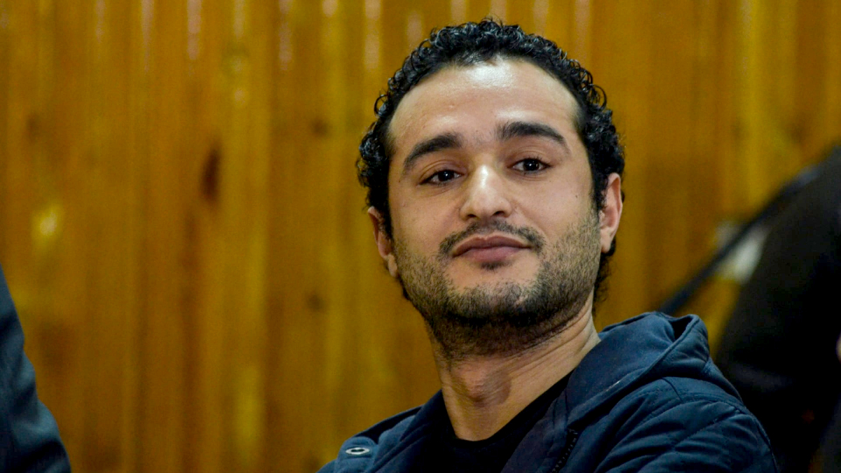 بينهم أحمد دومة.. عفو رئاسي مصري عن عدد من السجناء