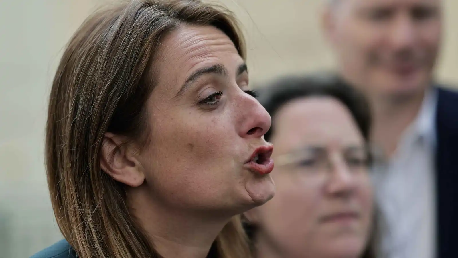 ترشح مارين تونديلييه.. اليسار الفرنسي يبدأ معركة الإيليزيه مبكرًا