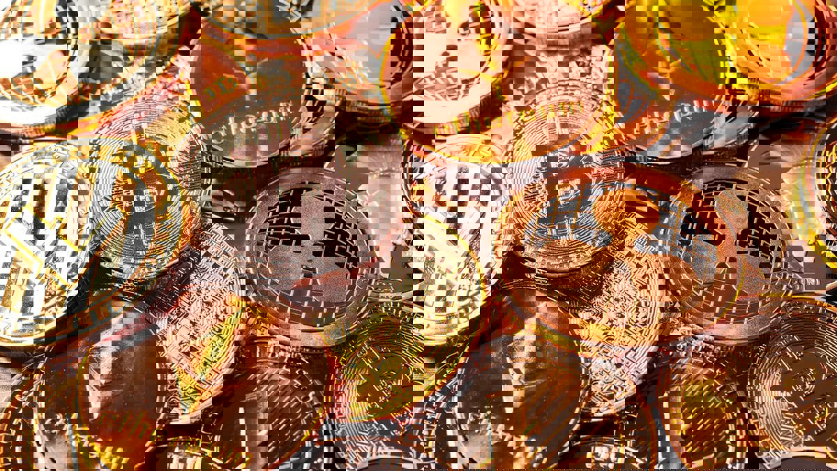 استقرار سوق العملات المشفرة بعد إجراءات أمريكية عقب انهيار "سيليكون فالي"