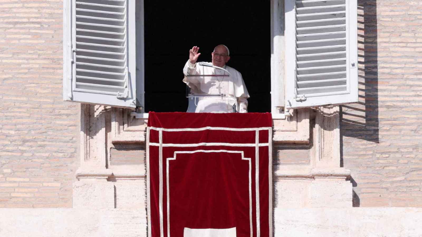 بابا الفاتيكان يدعو للتحقيق مع إسرائيل بتهمة "الإبادة الجماعية"