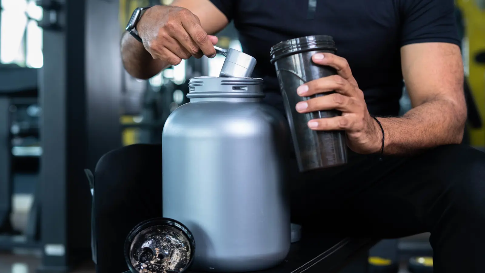 أبرزها "الكرياتين".. 5 مكملات غذائية تدعم بناء العضلات