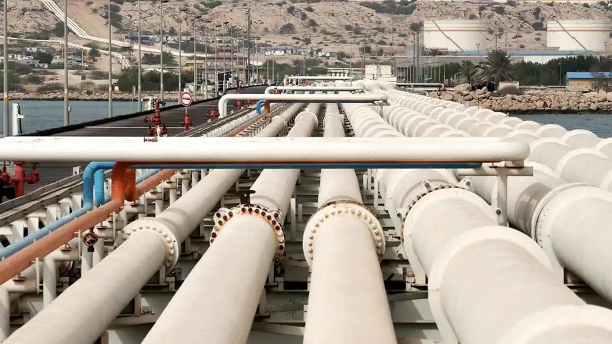 إيران وأمريكا على "صفيح ساخن".. هل أسواق النفط العالمية "في ورطة"؟