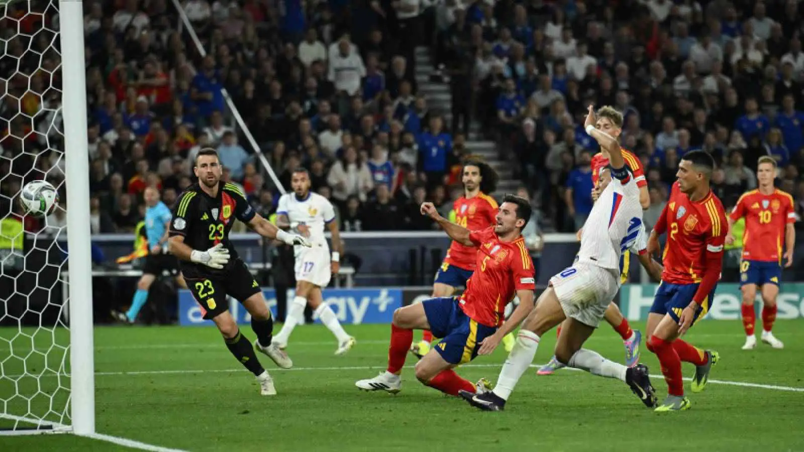 إسبانيا تقهر فرنسا وتتأهل إلى نهائي دوري الأمم الأوروبية (فيديو)