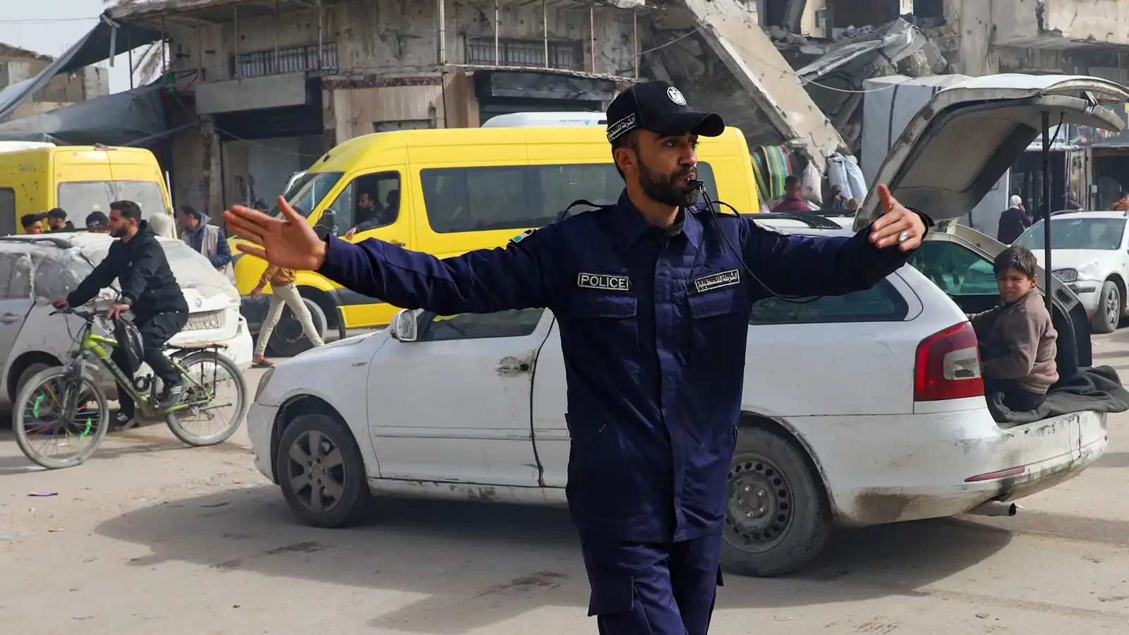 "إدارة الستار الخلفي".. كيف تخطط حماس لإبقاء سيطرتها على قطاع غزة؟