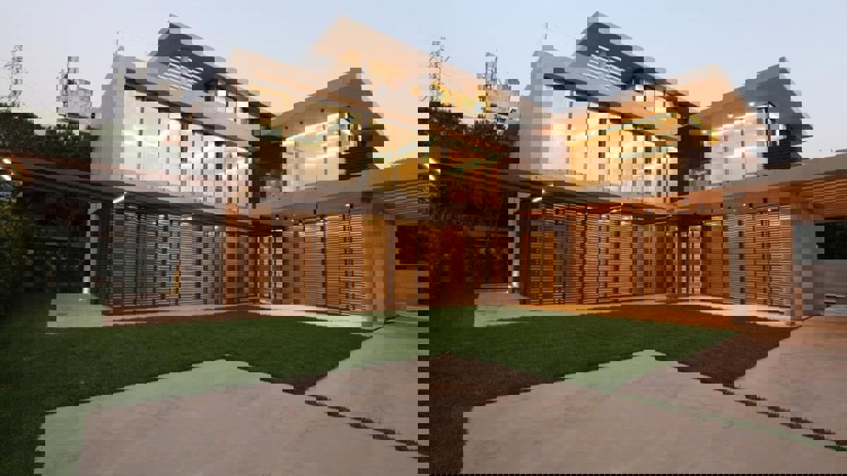 من قصر بعبدا إلى "فيلا الرابية".. منزل عون الجديد يثير جدلا في لبنان