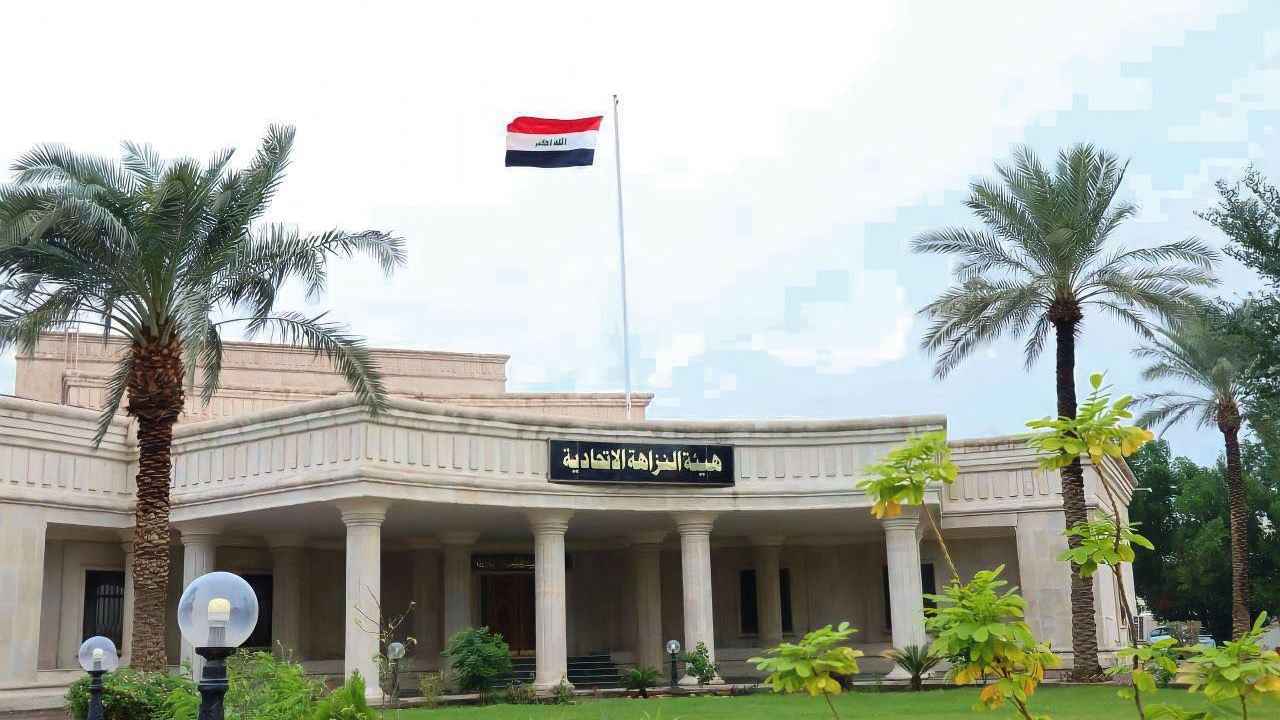 جدل واسع يدفع هيئة النزاهة العراقية للتحقيق في مصير ملياري دولار