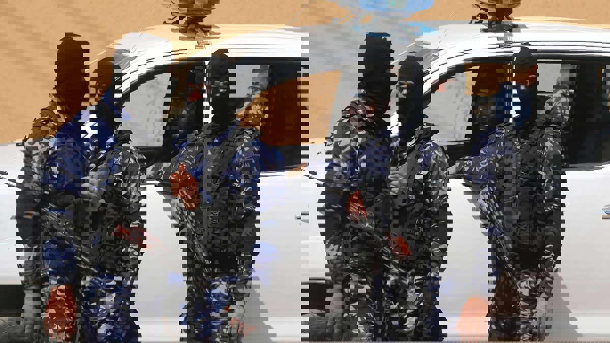 شرطة حماس تعتدي على فلسطينيين بينهم نساء بعد سلب أرضهم بغزة (فيديو)