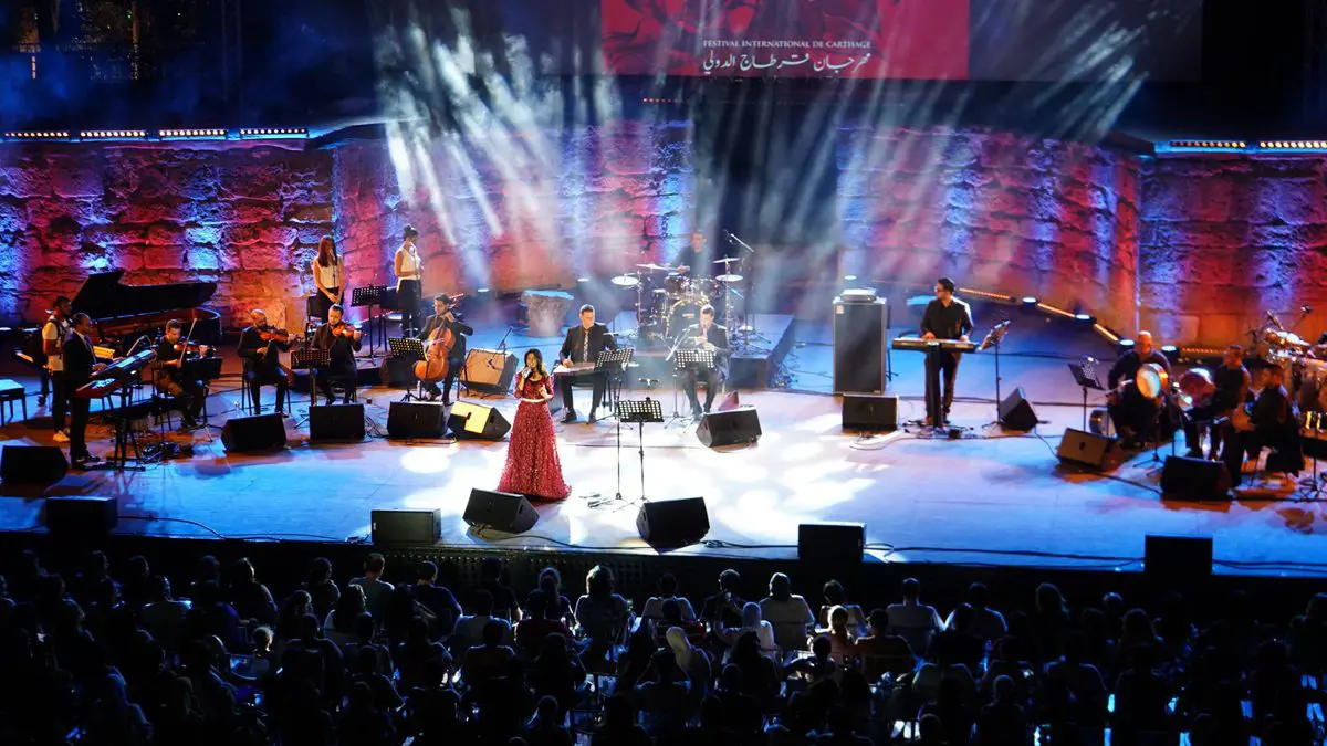 تونس.. مهرجان قرطاج يفتتح فعالياته بعرض "بحيرة البجع"