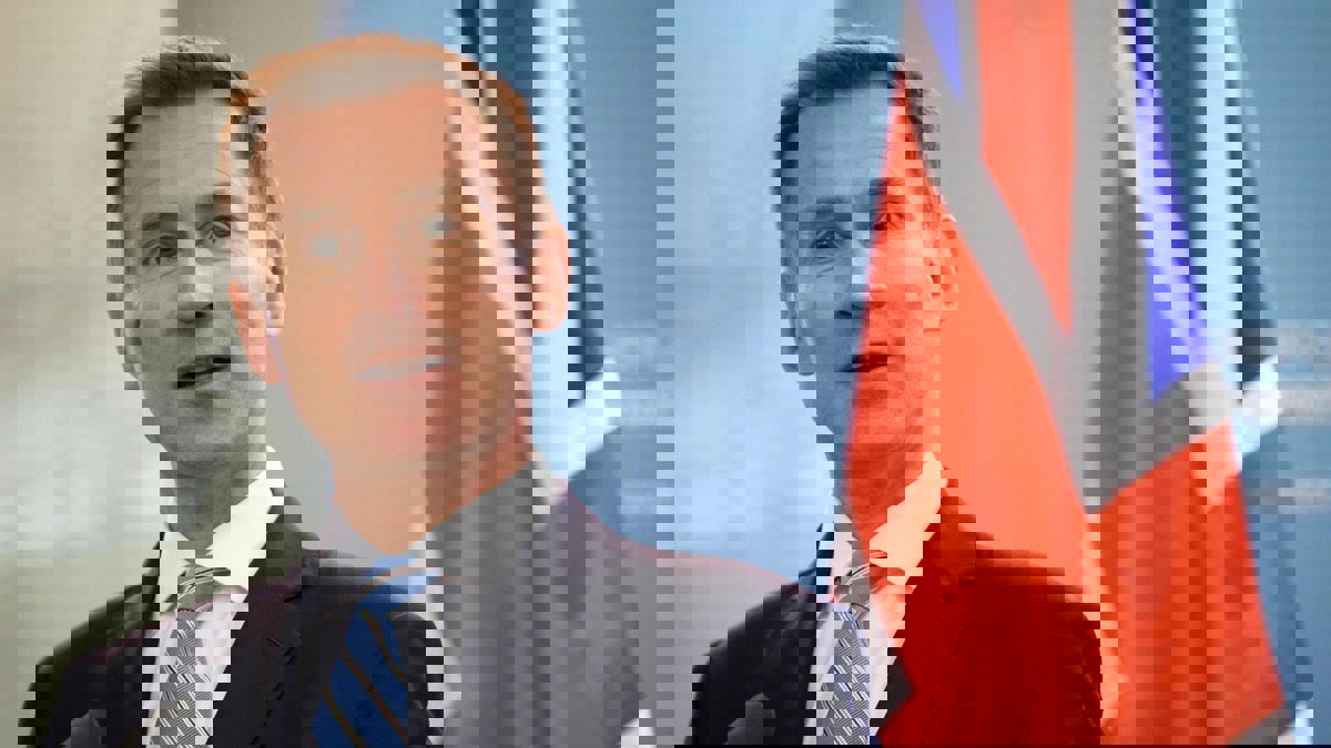 بريطانيا تحذر من "حرب عرضية" بين أمريكا وإيران