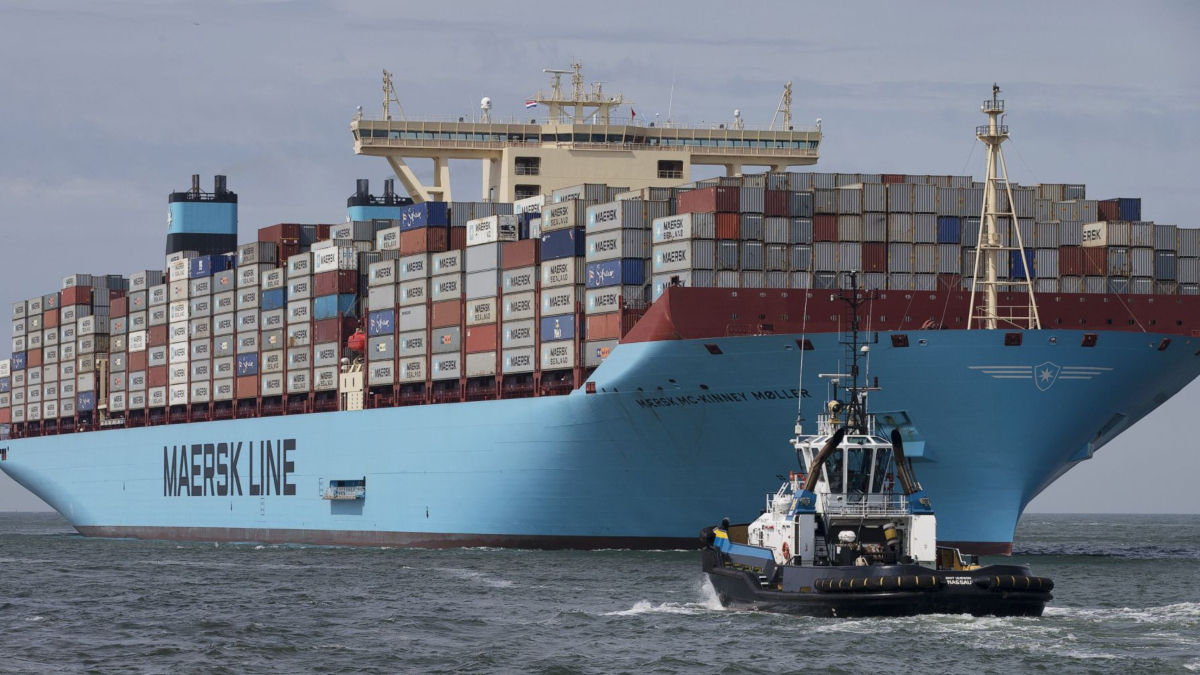 حكومة "الوفاق" الليبية تعترف برسو سفينة إيرانية مدرجة على لائحة العقوبات بميناء مصراتة