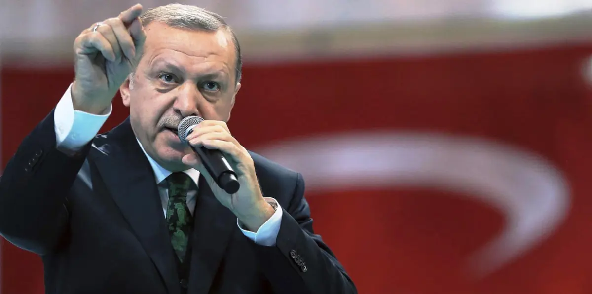 أردوغان يهاجم واشنطن عشية قمة مع ترامب في باريس