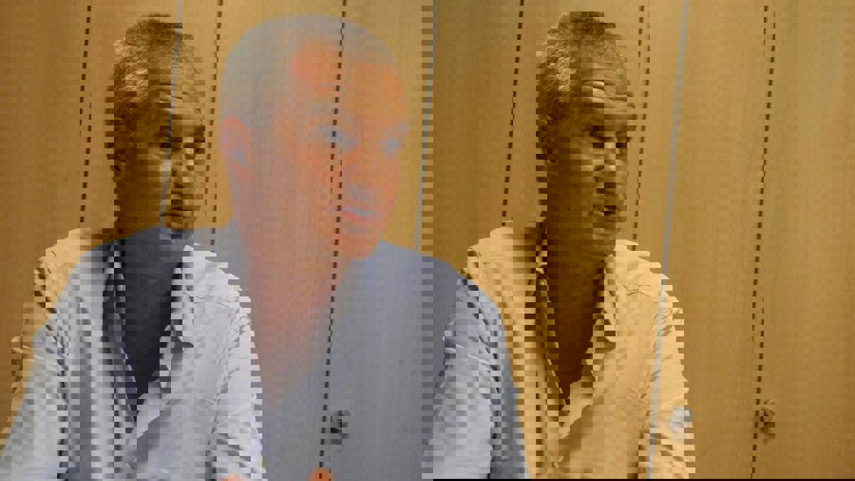 مدير برشلونة السابق يكشف سر تفضيل ديمبلي عن مبابي.. وأسباب فشل عودة نيمار