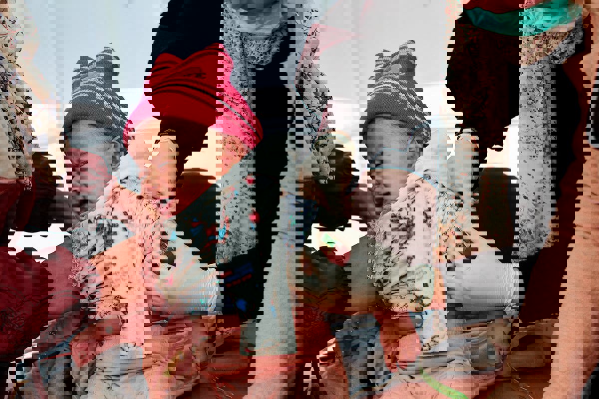 "سيتحول لمقبرة للأطفال".. مسؤول طبي يحذر من انهيار مستشفى في شمال غزة