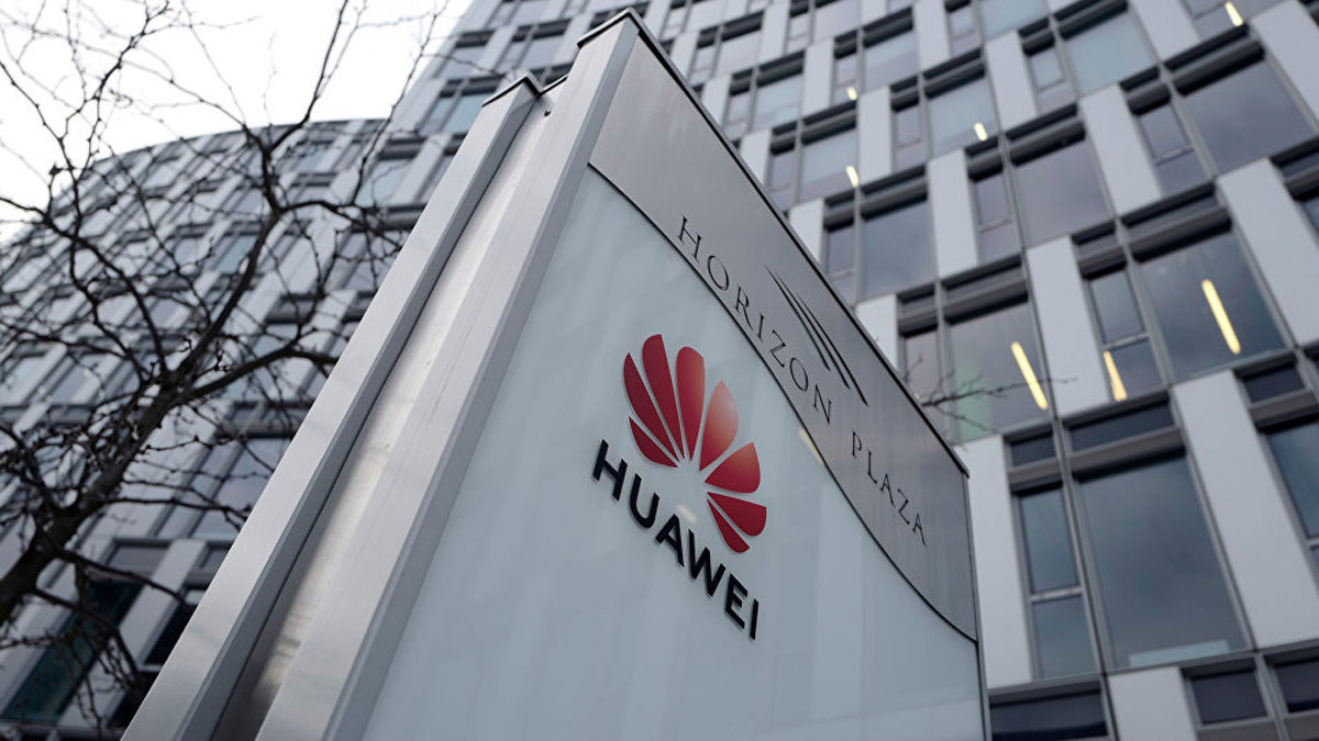 تفاديًا للعقوبات الأمريكية .. "هواوي" تصنع معداتها في أوروبا