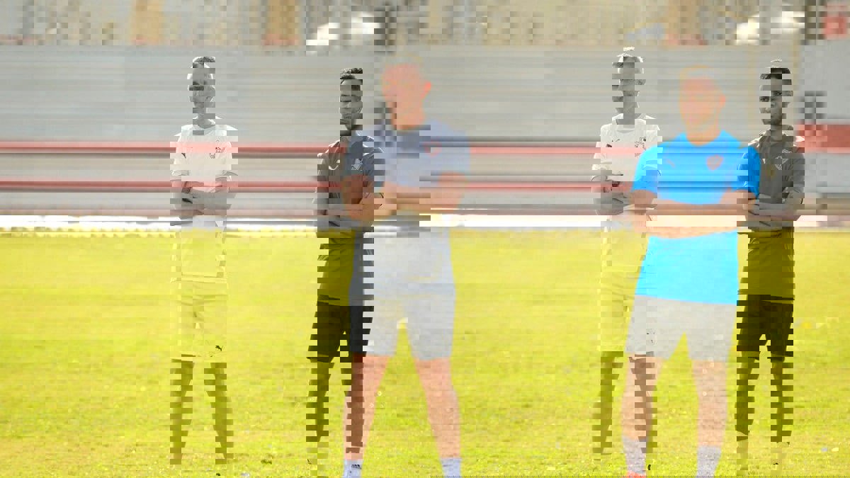 كارتيرون يكشف سبب رحيله المفاجئ عن الزمالك وعودته مرة أخرى