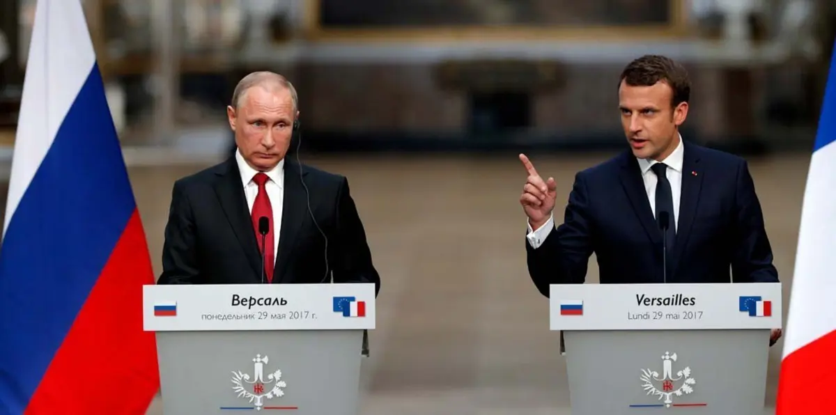 ماذا طلب ماكرون من بوتين بعد فوزه في الانتخابات؟