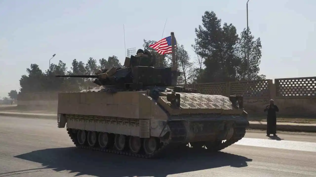 "وول ستريت جورنال": أمريكا تدرس الانسحاب الكامل لقواتها من سوريا