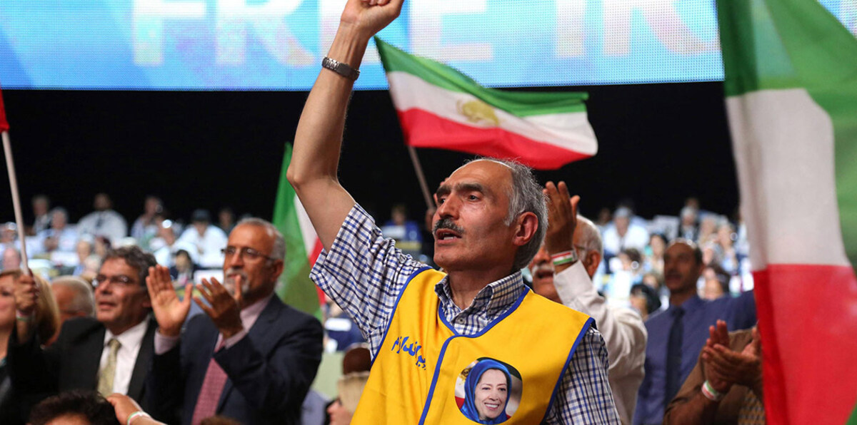 صحيفة ألمانية تكشف تفاصيل مثيرة في قضية استهداف المعارضة الإيرانية بباريس