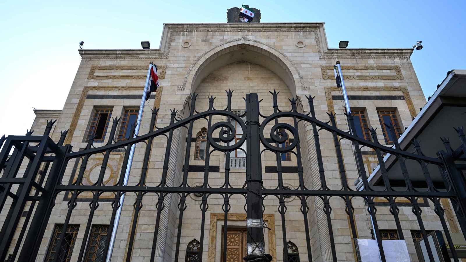 دمشق تستعد لعقد اجتماع موسع لإطلاق حوار وطني