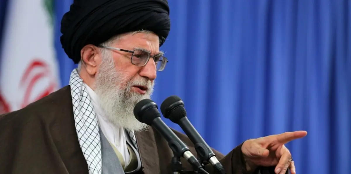 خامنئي يهاجم واشنطن وبروكسل في أول تعليق على الضربات الأمريكية على مطار الشعيرات