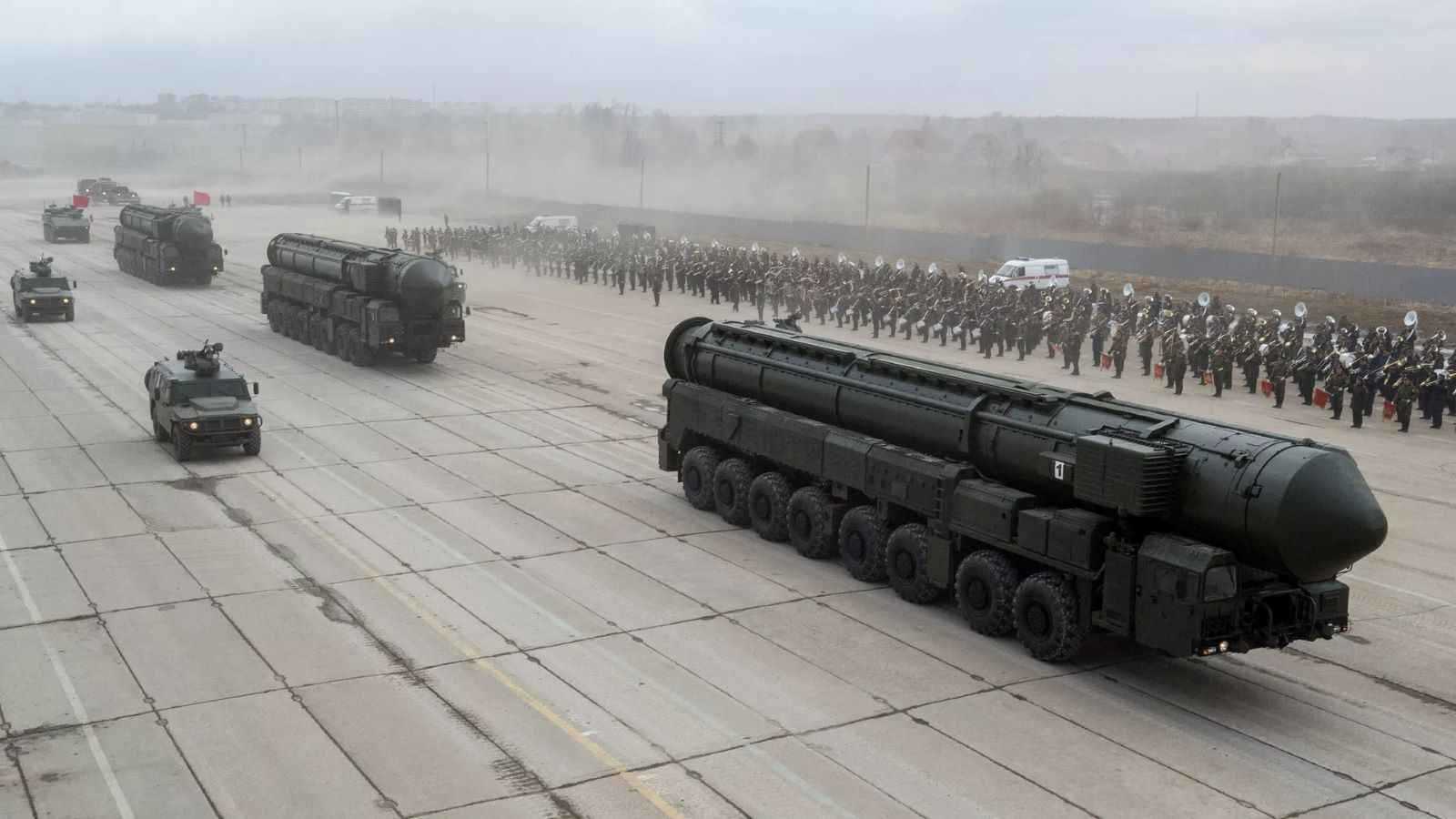 العمود الفقري لنووي روسيا.. موسكو تدفع بمنظومة صواريخ "يارس" إلى سيبيريا